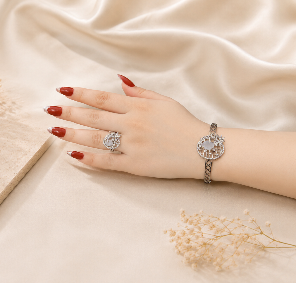 Twilight Gray Bloom Set ( Bracelet & Ring ) Aura
