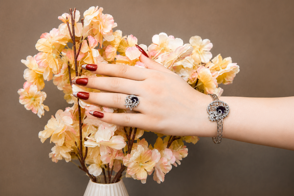 Twilight Bloom Set ( Bracelet & Ring ) Aura