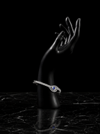 Royal Drop Bracelet Aura