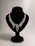 Maleekah Veloura Luxe Set